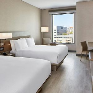 Standard Queen Room Two Queen Beds Hearing Accessible